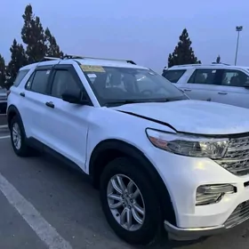 Ford Explorer 2021