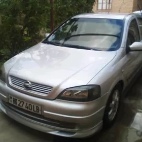 Opel Astra 2002