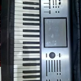 Korg Kronos