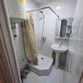 1 nji etaj 2 komnat jaý 