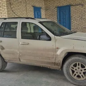 Jeep Grand Cherokee 2003