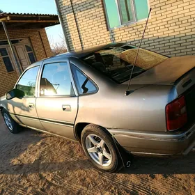 Opel Vectra 1990