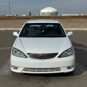Toyota Camry 2004