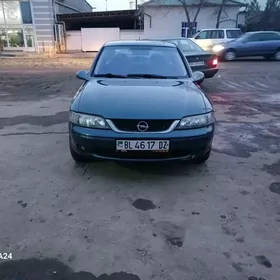 Opel Vectra 2000