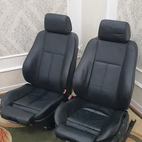 BMW e39 Mka sidenyasy