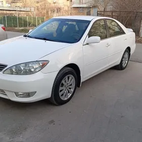 Toyota Camry 2005