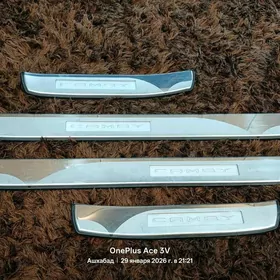 CAMRY POROG ORIGENAL