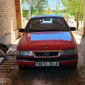 Opel Vectra 1989