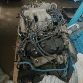 Nissan pathfinder 3,3 matory