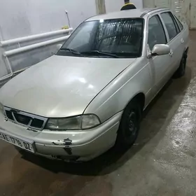 Daewoo Nexia 1996
