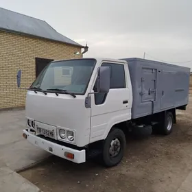 Mitsubishi Canter 1992