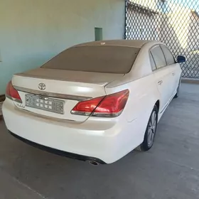 Toyota Avalon 2011