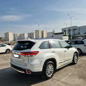 Toyota Highlander 2015
