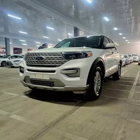 Ford Explorer 2022