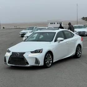 Lexus IS 300 2018