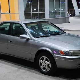Toyota Camry 1998