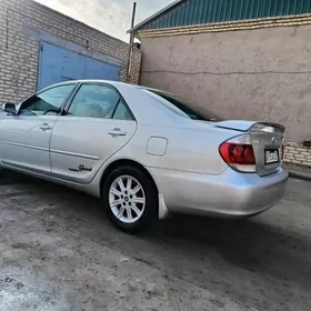 Toyota Camry 2005