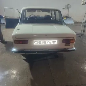 Lada 2104 1980
