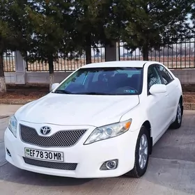 Toyota Camry 2010