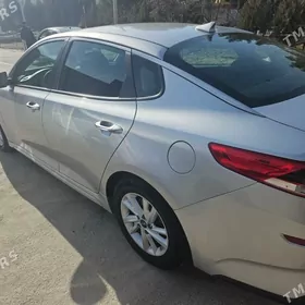 Kia Optima 2019