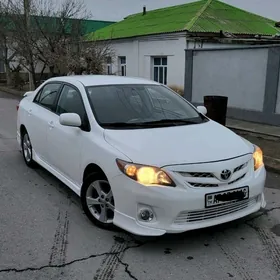 Toyota Corolla 2011