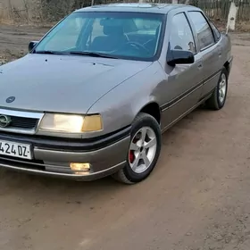Opel Vectra 1990