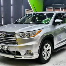 Toyota Highlander 2016