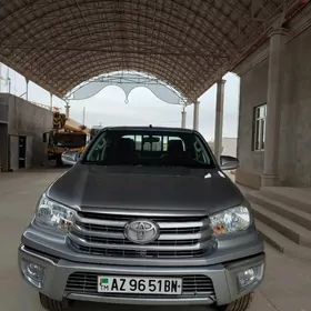 Toyota Hilux 2017