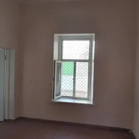 За Мост 3-комнаты общий двор