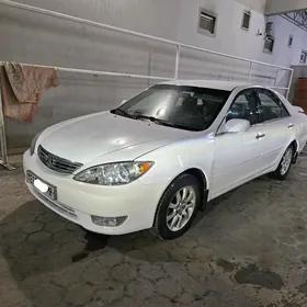 Toyota Camry 2004