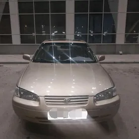 Toyota Camry 1998