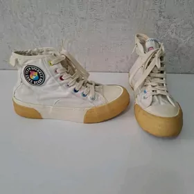 ботинки кроссовки туфли