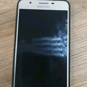 Samsung J7 Prime