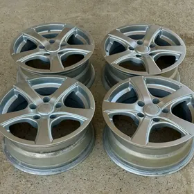 Diska 15 lik...Toyota