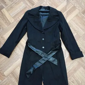 пальто в отличном состоянии