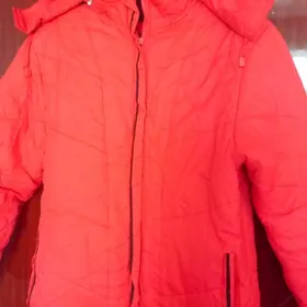 куртки в отличном состоянии
