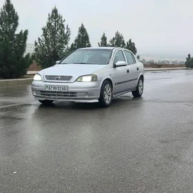 Opel Astra 2002