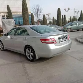 Toyota Camry 2010