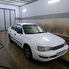 Toyota Corona 1996