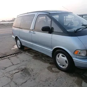 Toyota Previa 1992