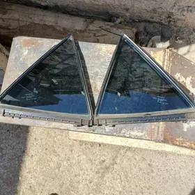 задние форточки