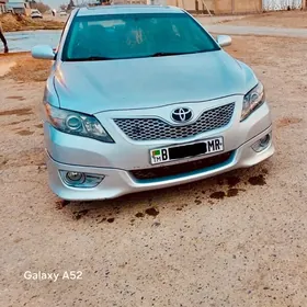 Toyota Camry 2011