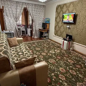 11 мкр 1 комнатная