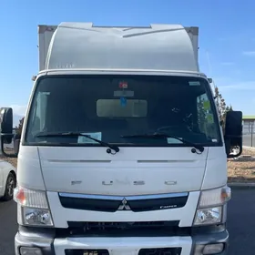 Mitsubishi Canter 2020
