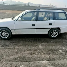 Opel Astra 1996