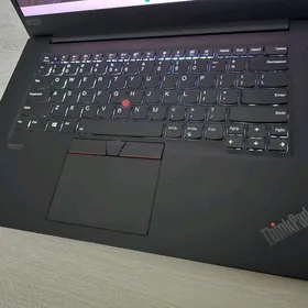 ThinkPad P1 i9-9 16/512