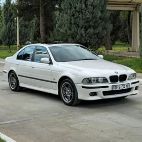 BMW E39 2002