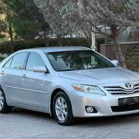 Toyota Camry 2010