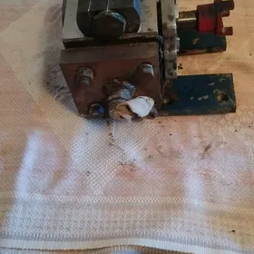 MASLENNYÝ NŞA NASOS