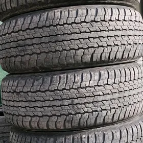 265 60 18 Dunlop 24Ý